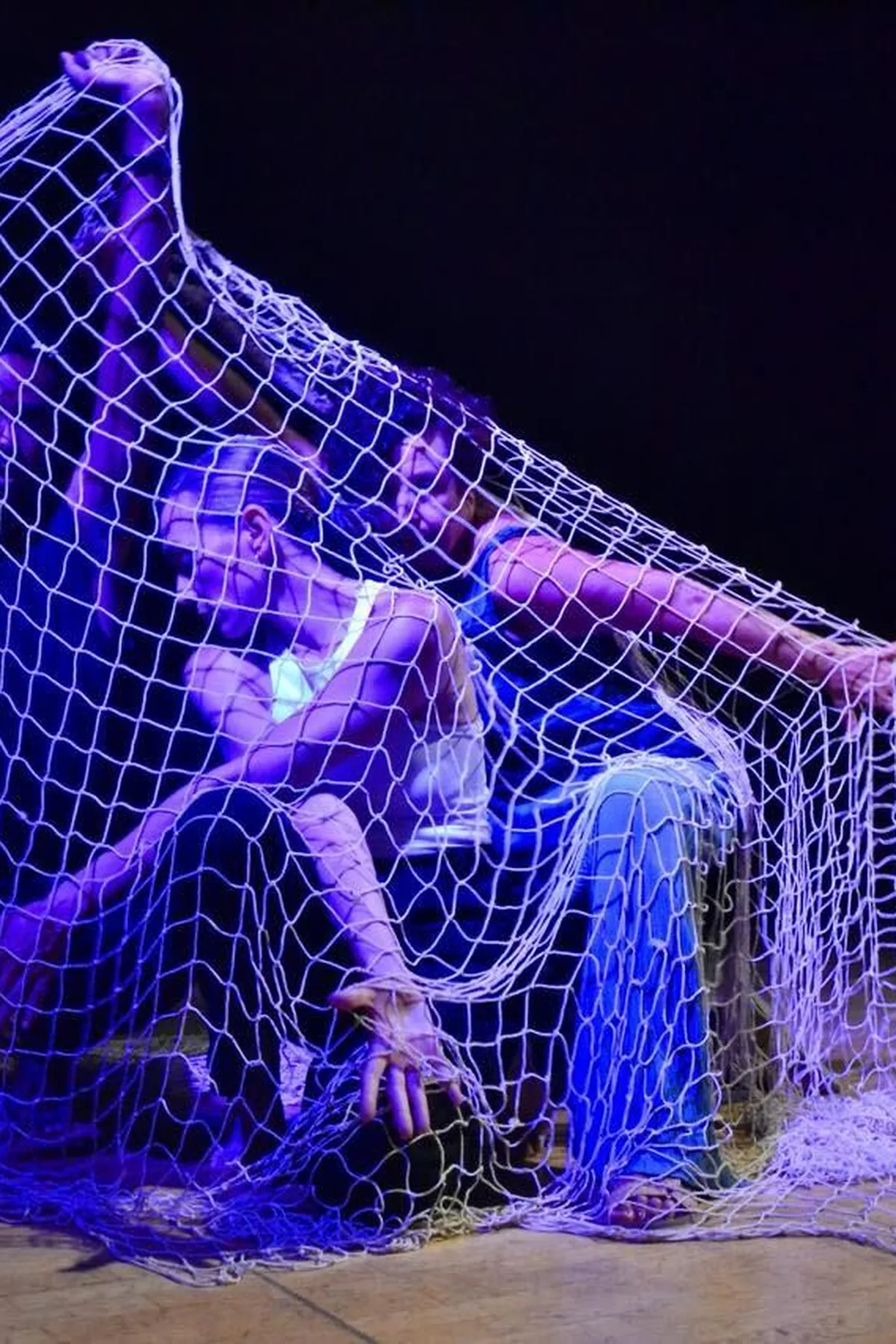 LOS MARES DE CARONTE – Danza Teatro