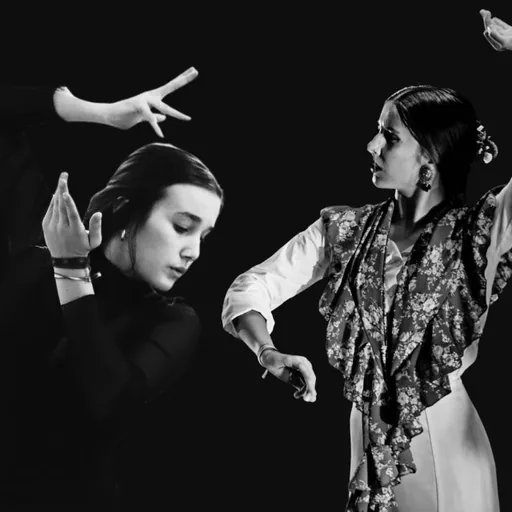 Inés Rodríguez & Elena Durbán #NocheAzul