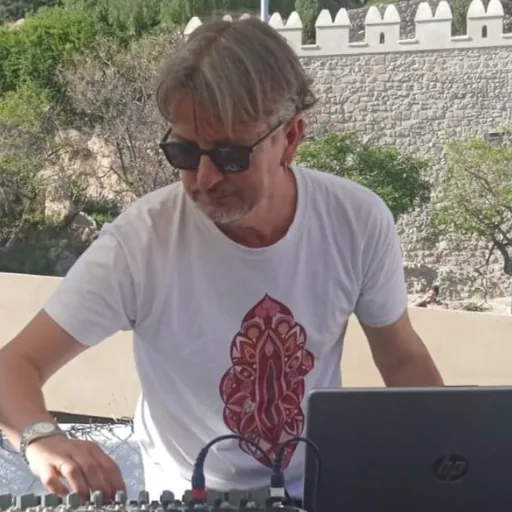 Terraceo Con Simon Vun Der Wüst Dj